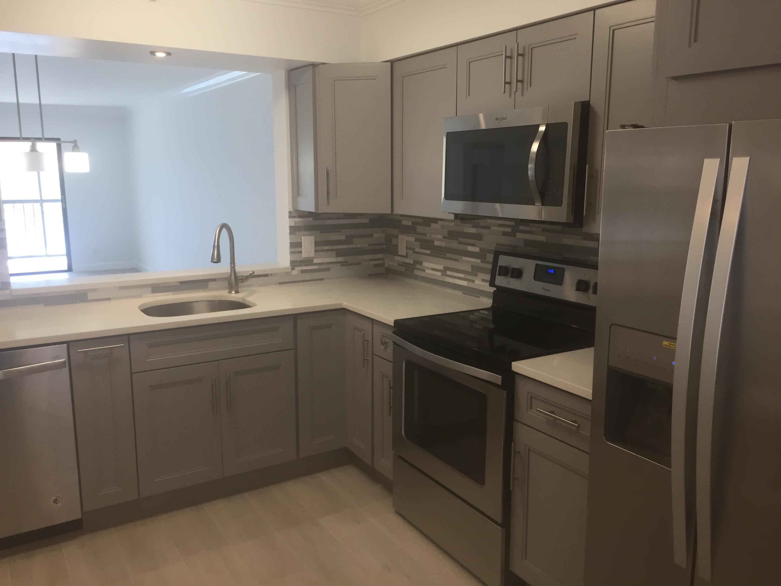 Huntington Lakes - Residential