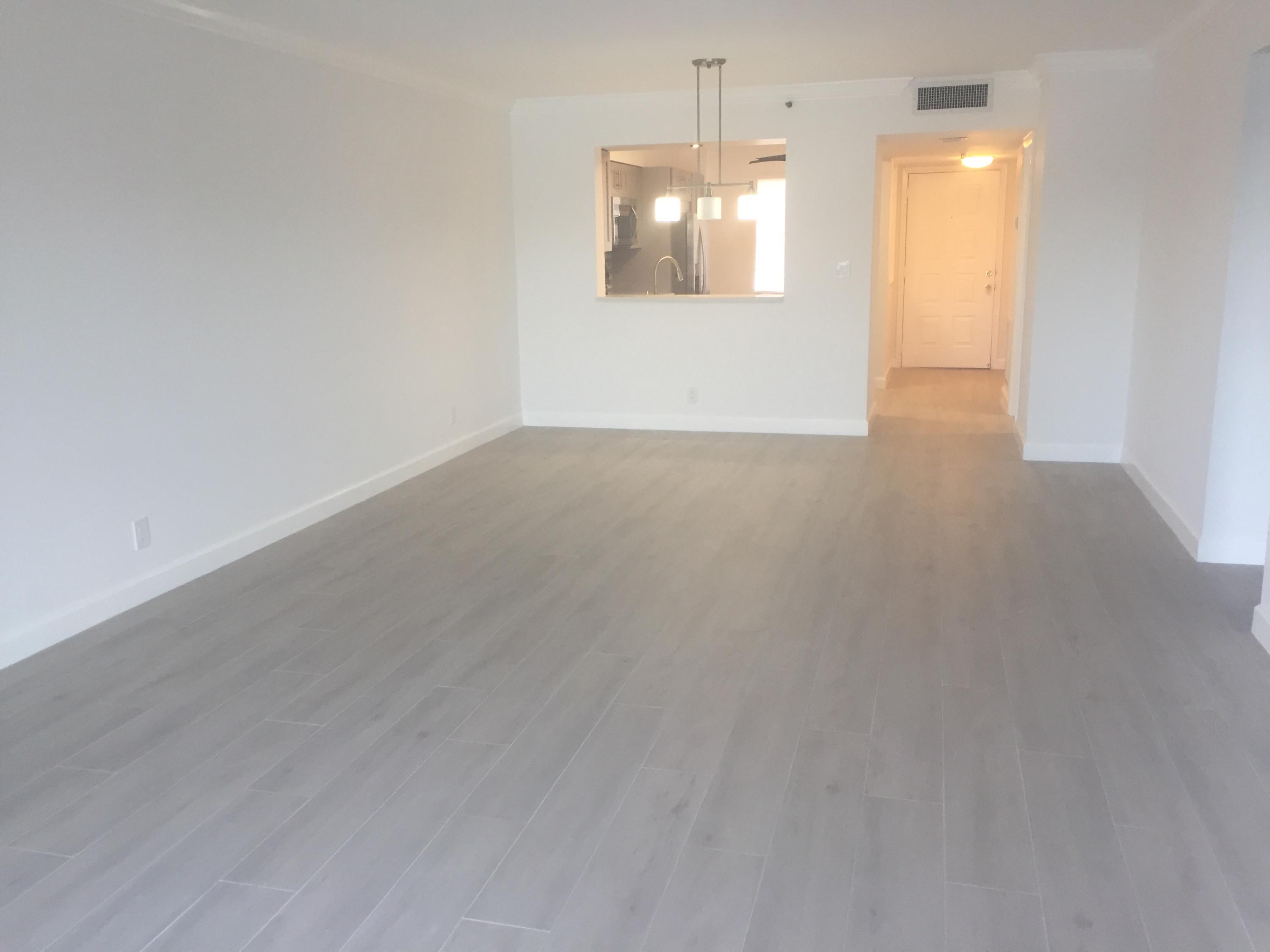 Huntington Lakes - Residential