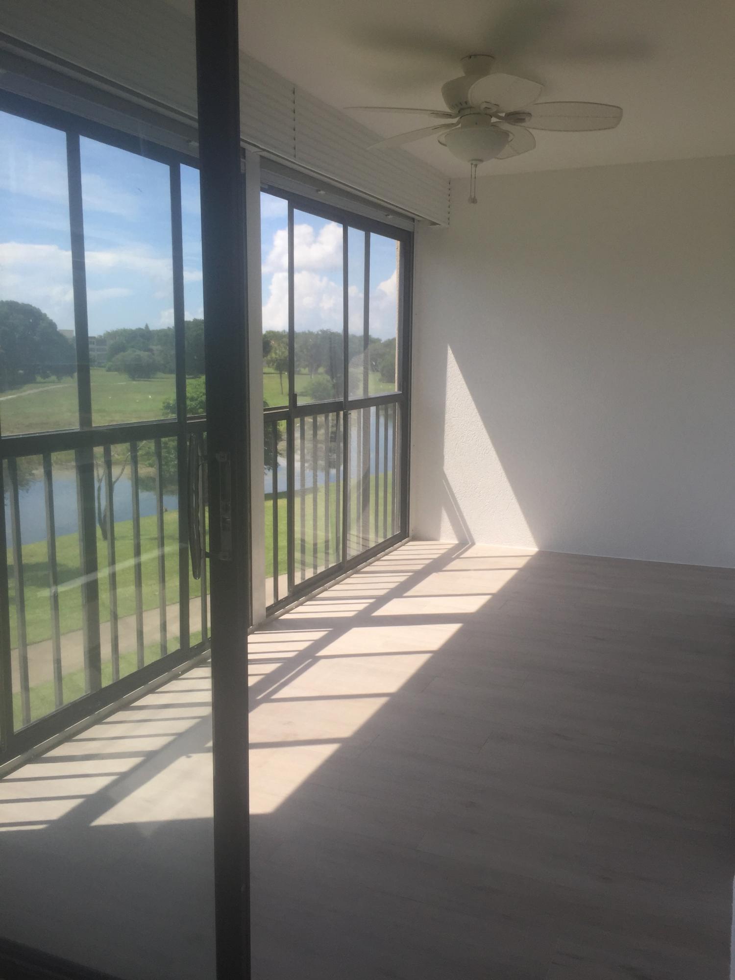 Huntington Lakes - Residential