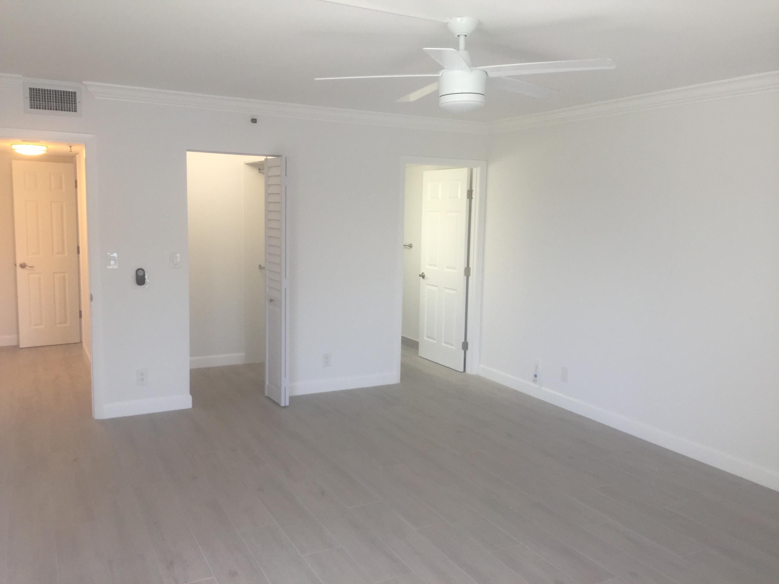 Huntington Lakes - Residential