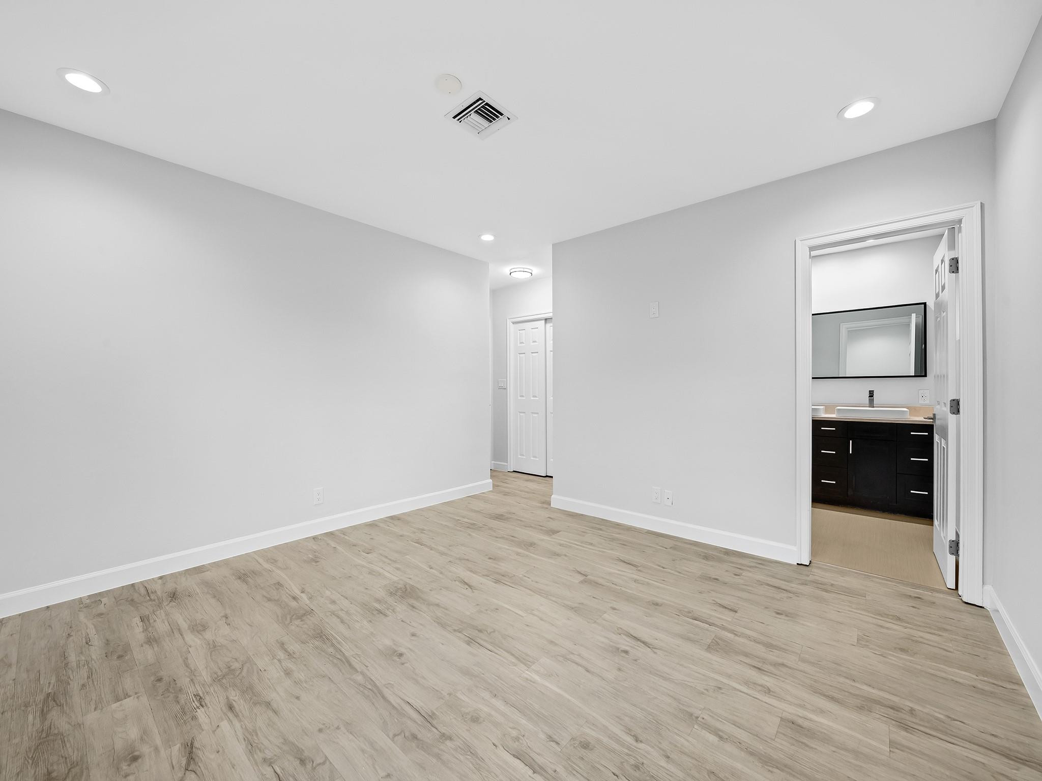 Silver Shores Sec Of Laud - Residential Lease