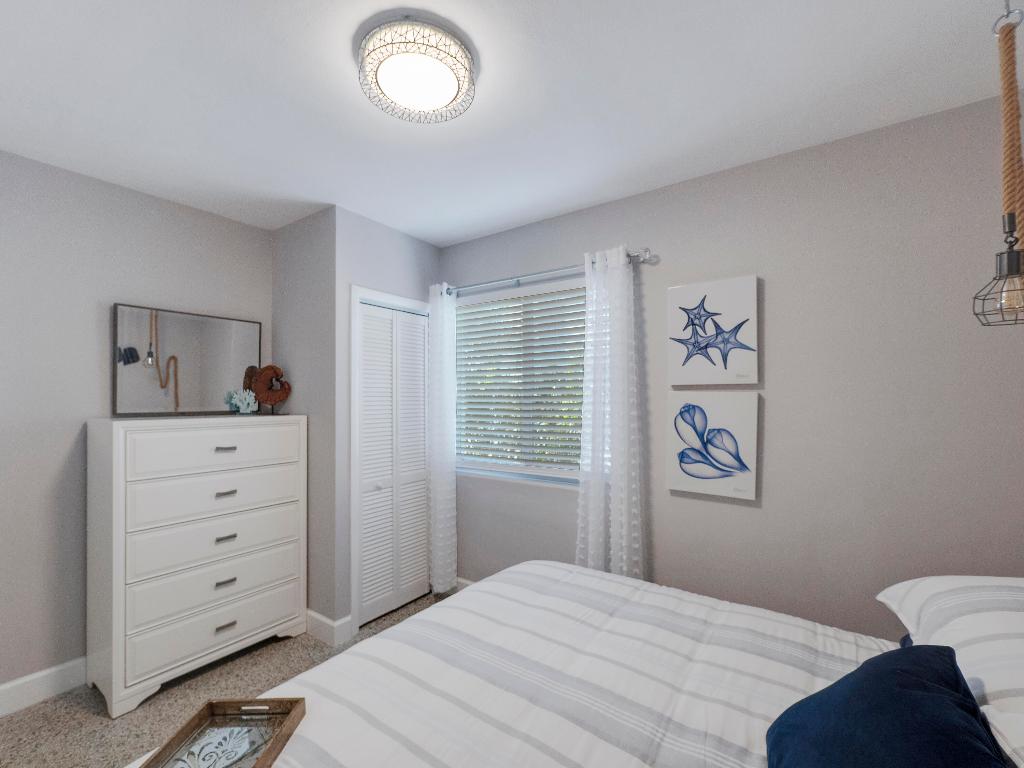 PALM BEACH SHORES - Residential Lease