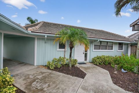 Photo of 1127 E Seminole Avenue #8a, Jupiter, FL 33477 (MLS # R11125450) Photo of 1127 E Seminole Avenue #8a, Jupiter, FL 33477 (MLS # R11125450)