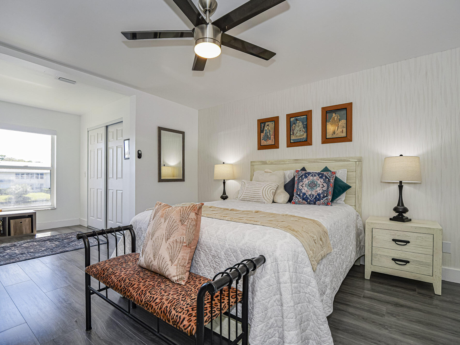 GROVE ISLE EAST CONDOMINIUM - Residential