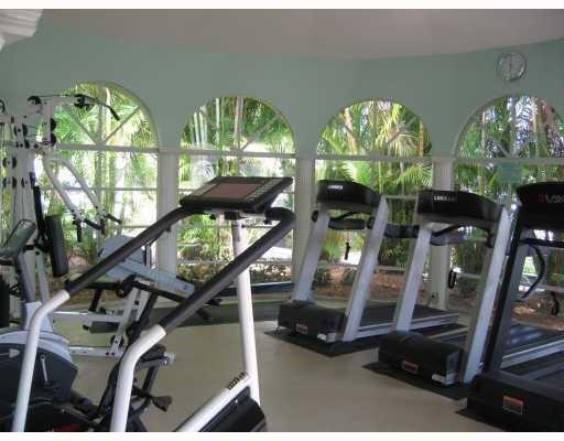 GROVE ISLE EAST CONDOMINIUM - Residential