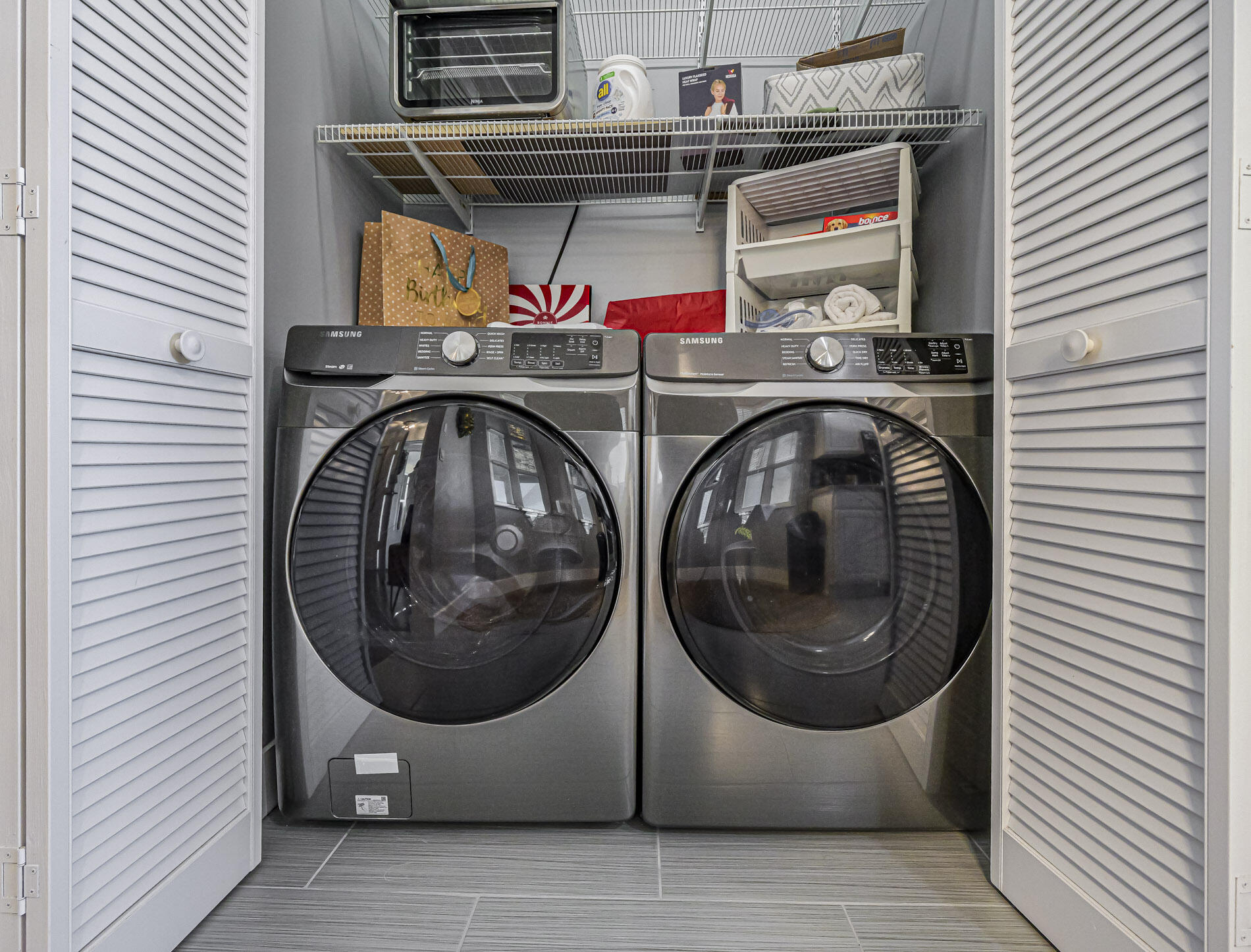 GROVE ISLE EAST CONDOMINIUM - Residential