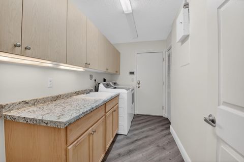 Tiny photo for 7528 Tarpon Cove Circle, Lake Worth, FL 33467 (MLS # B26019563)