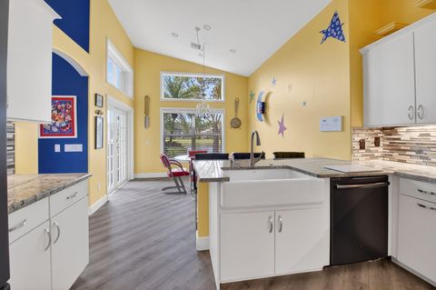Tiny photo for 7528 Tarpon Cove Circle, Lake Worth, FL 33467 (MLS # B26019563)