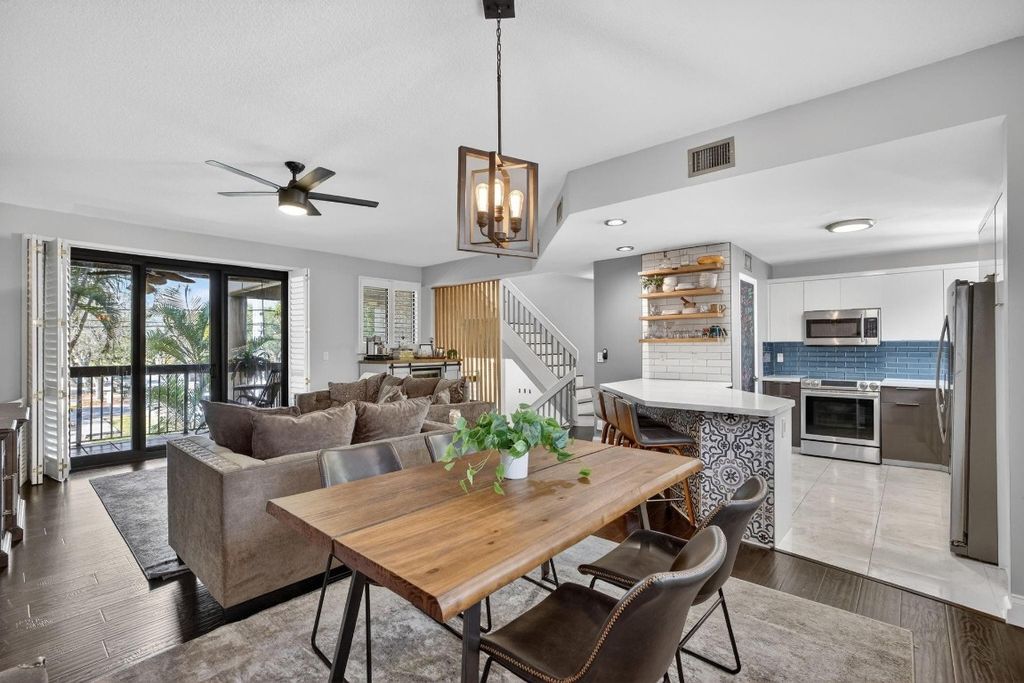 Photo of 1401 NE 9th Street #13, Fort Lauderdale, FL 33304 (MLS # F10544670)