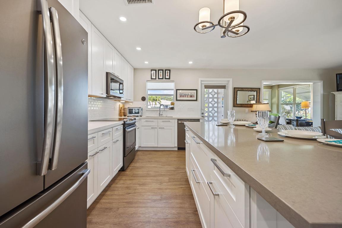 HIGH POINT WEST CONDO 2 - Residential