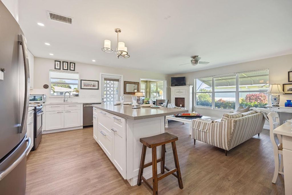 Photo of 200 South Boulevard #A, Boynton Beach, FL 33435 (MLS # R11157580)