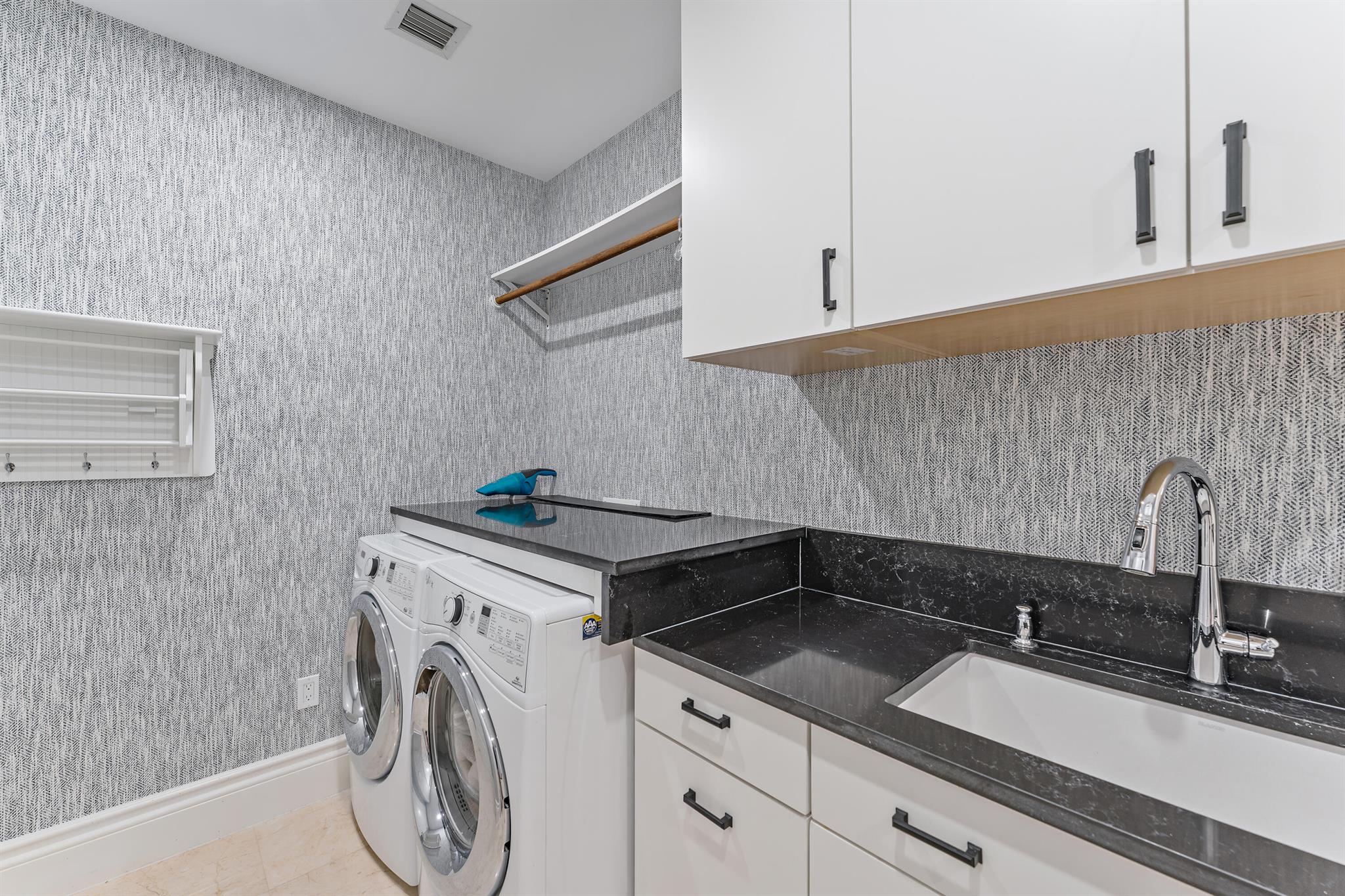 2700 NORTH OCEAN CONDO - Residential