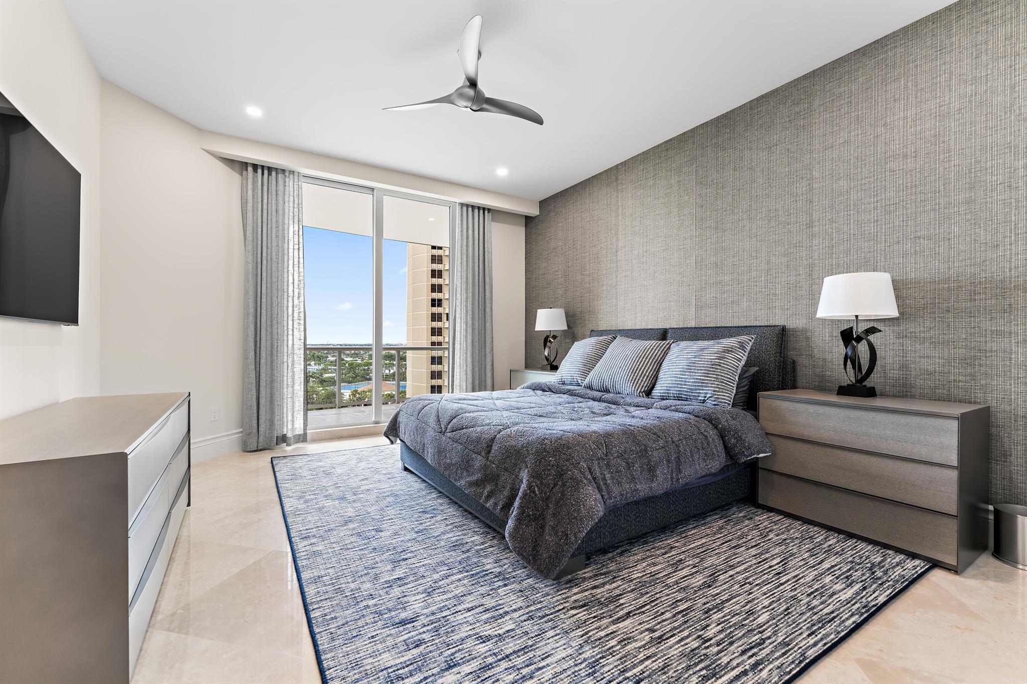 2700 NORTH OCEAN CONDO - Residential