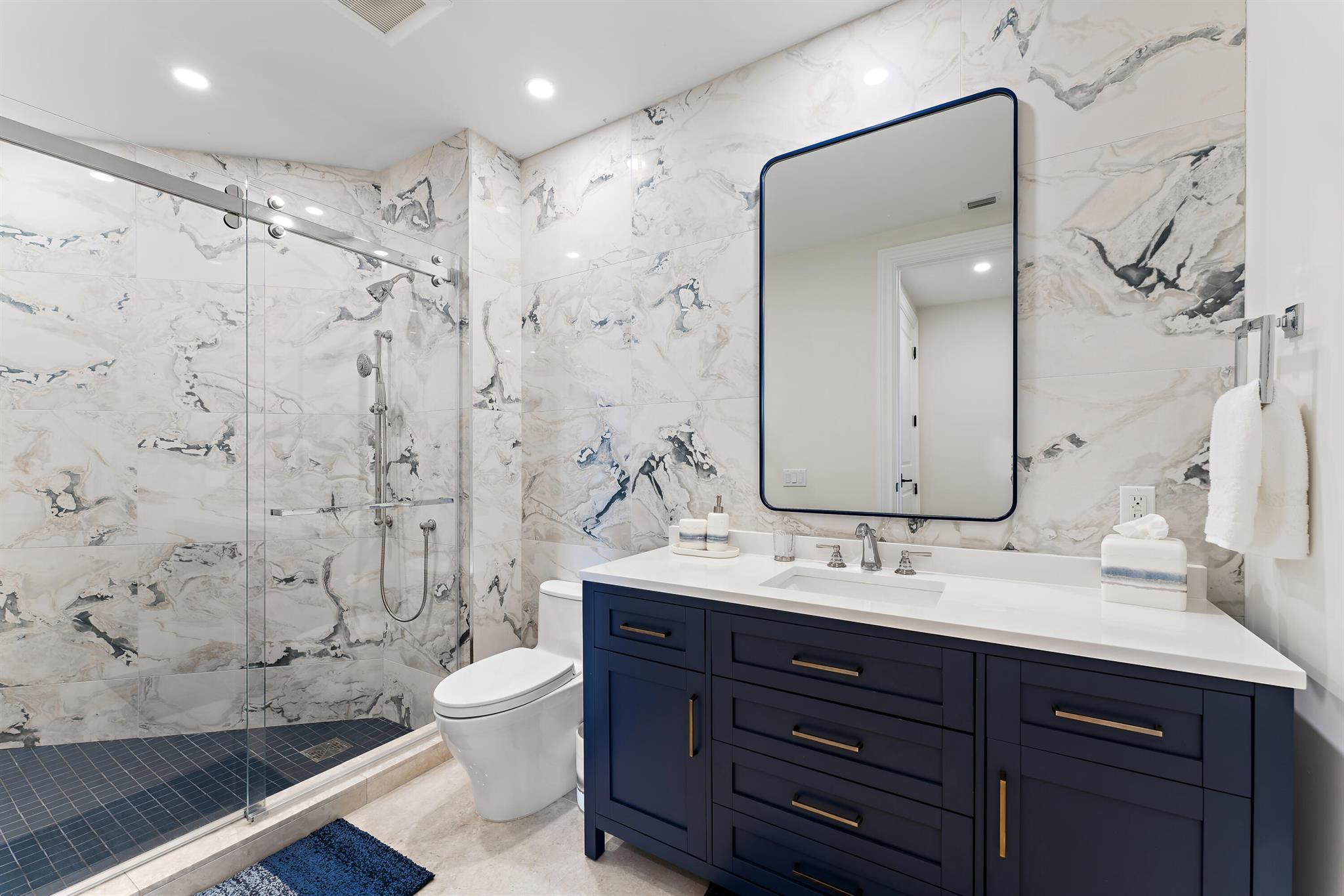 2700 NORTH OCEAN CONDO - Residential