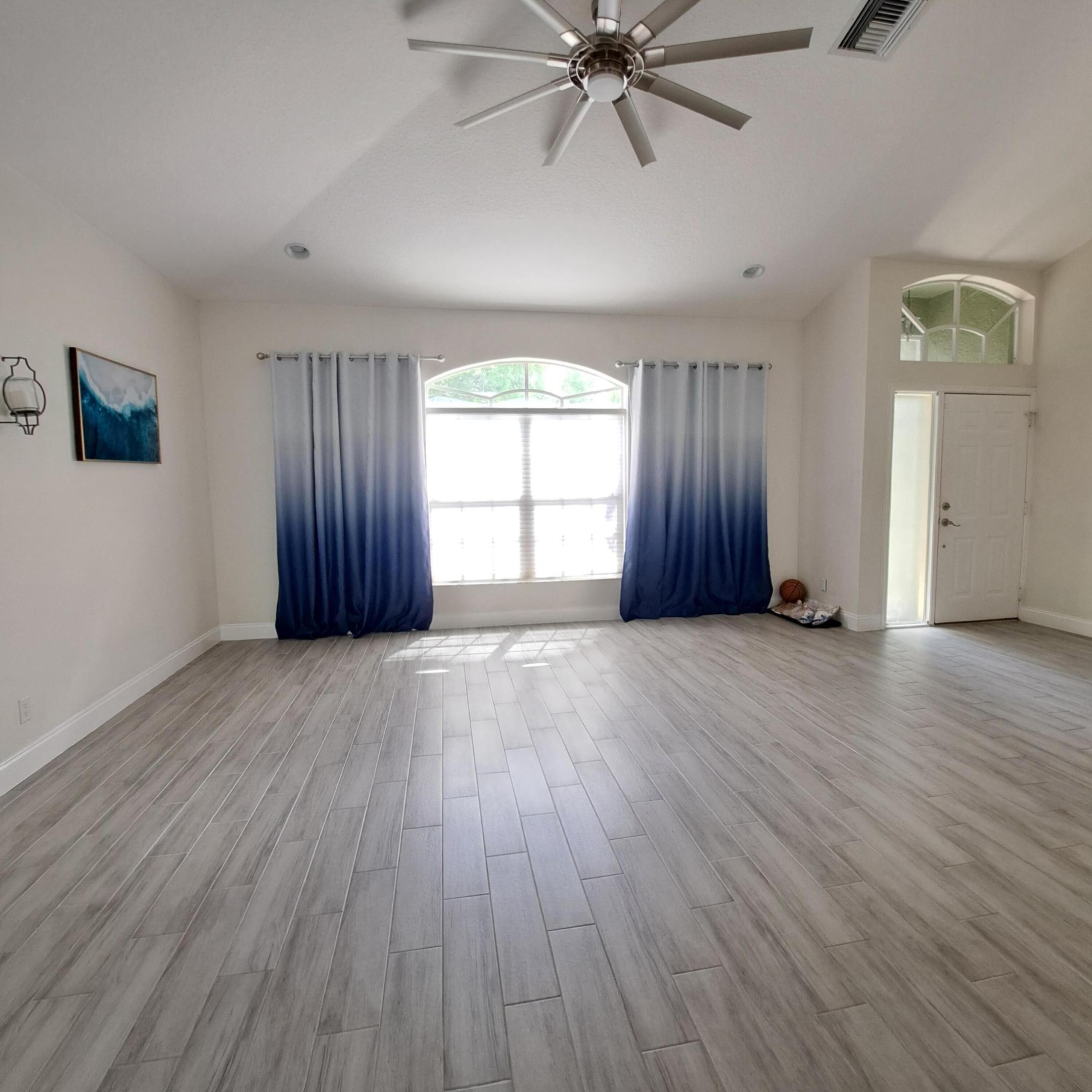 GALLEON - Residential