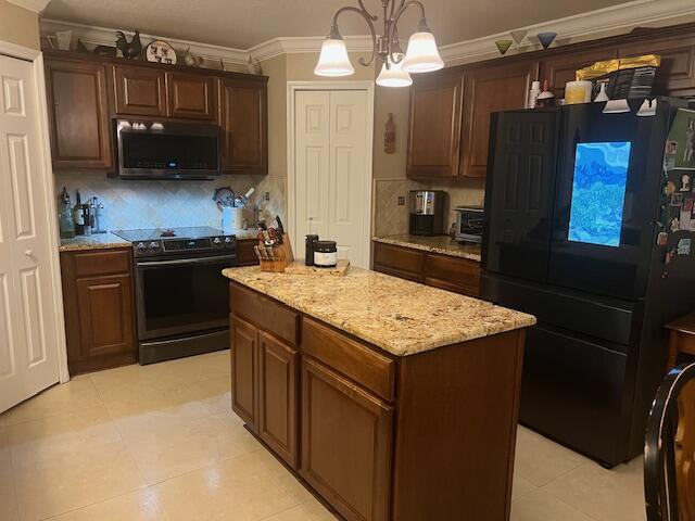 WINTERLAKES TRACT H 1ST REPLAT - Residential