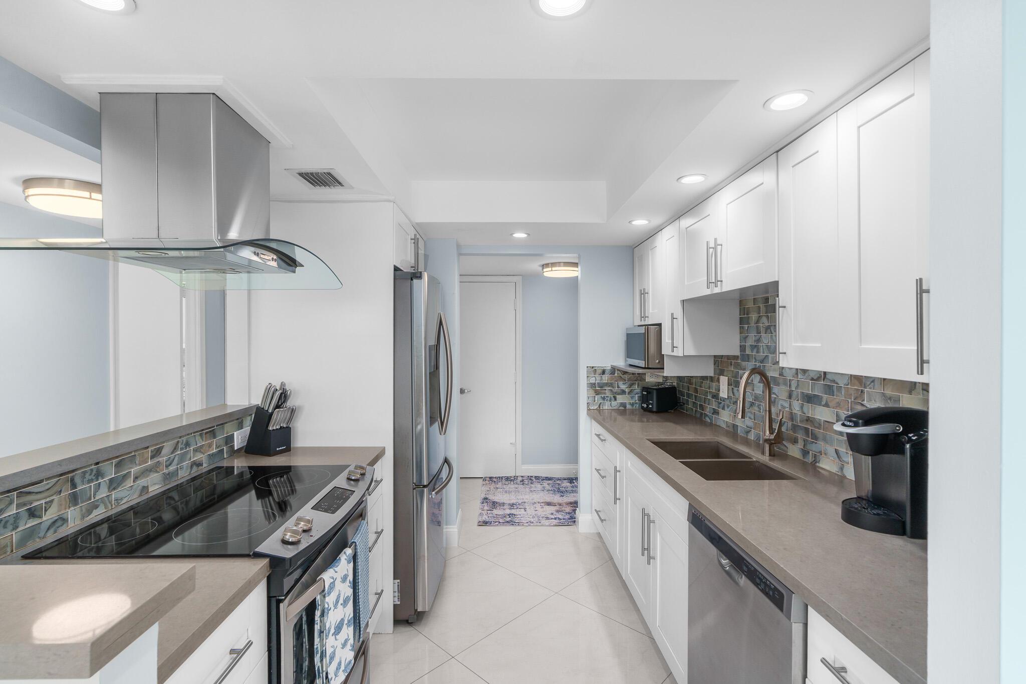 TIERRA DEL MAR CONDO - Residential Lease