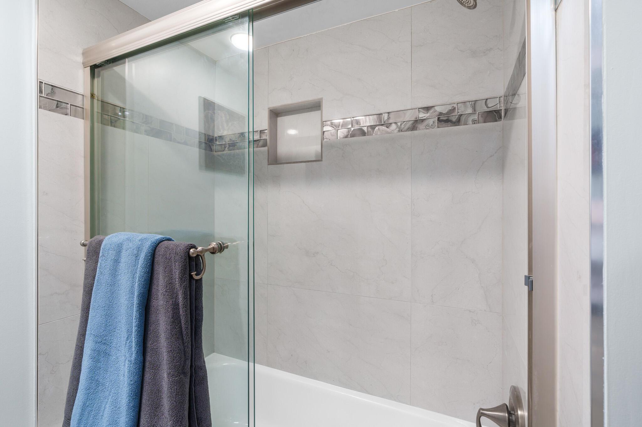 TIERRA DEL MAR CONDO - Residential Lease