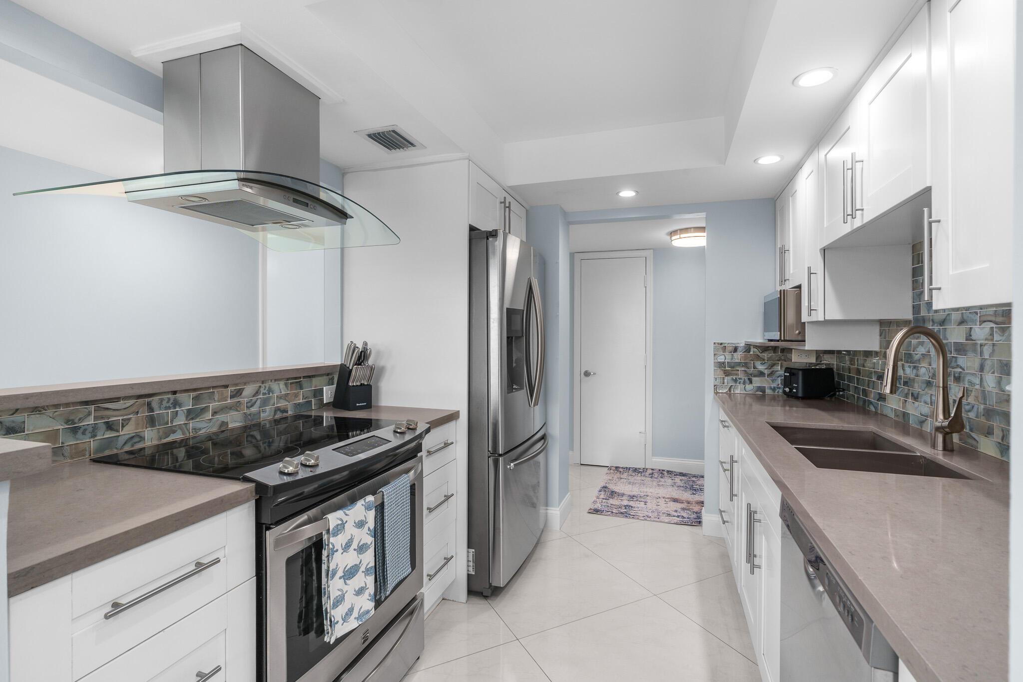 TIERRA DEL MAR CONDO - Residential Lease