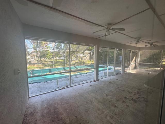 PORT ST LUCIE SECTION 9 - Residential
