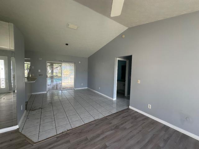 PORT ST LUCIE SECTION 9 - Residential