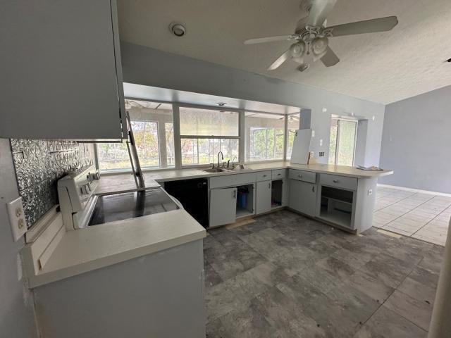 PORT ST LUCIE SECTION 9 - Residential