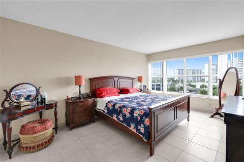 Condominium in Fort Lauderdale FL 3700 Galt Ocean Dr Dr 22.jpg