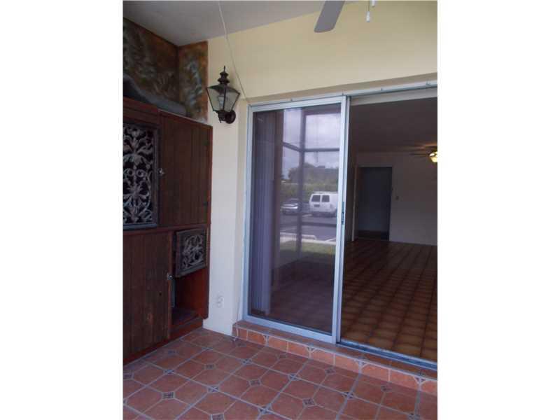 RIVER SHORES - Residential