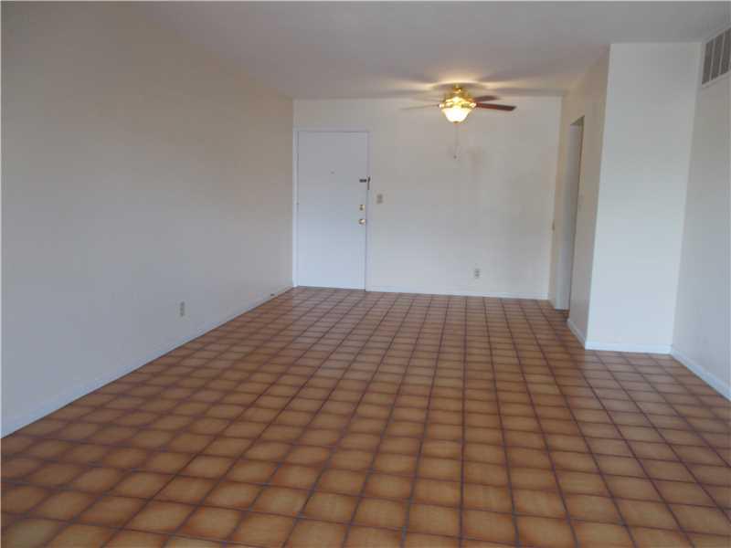 RIVER SHORES - Residential