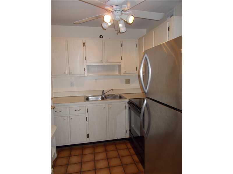 RIVER SHORES - Residential