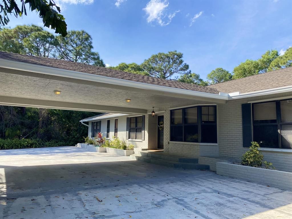 Photo of 11529 Sandy Run, Jupiter, FL 33478 (MLS # R10873031)