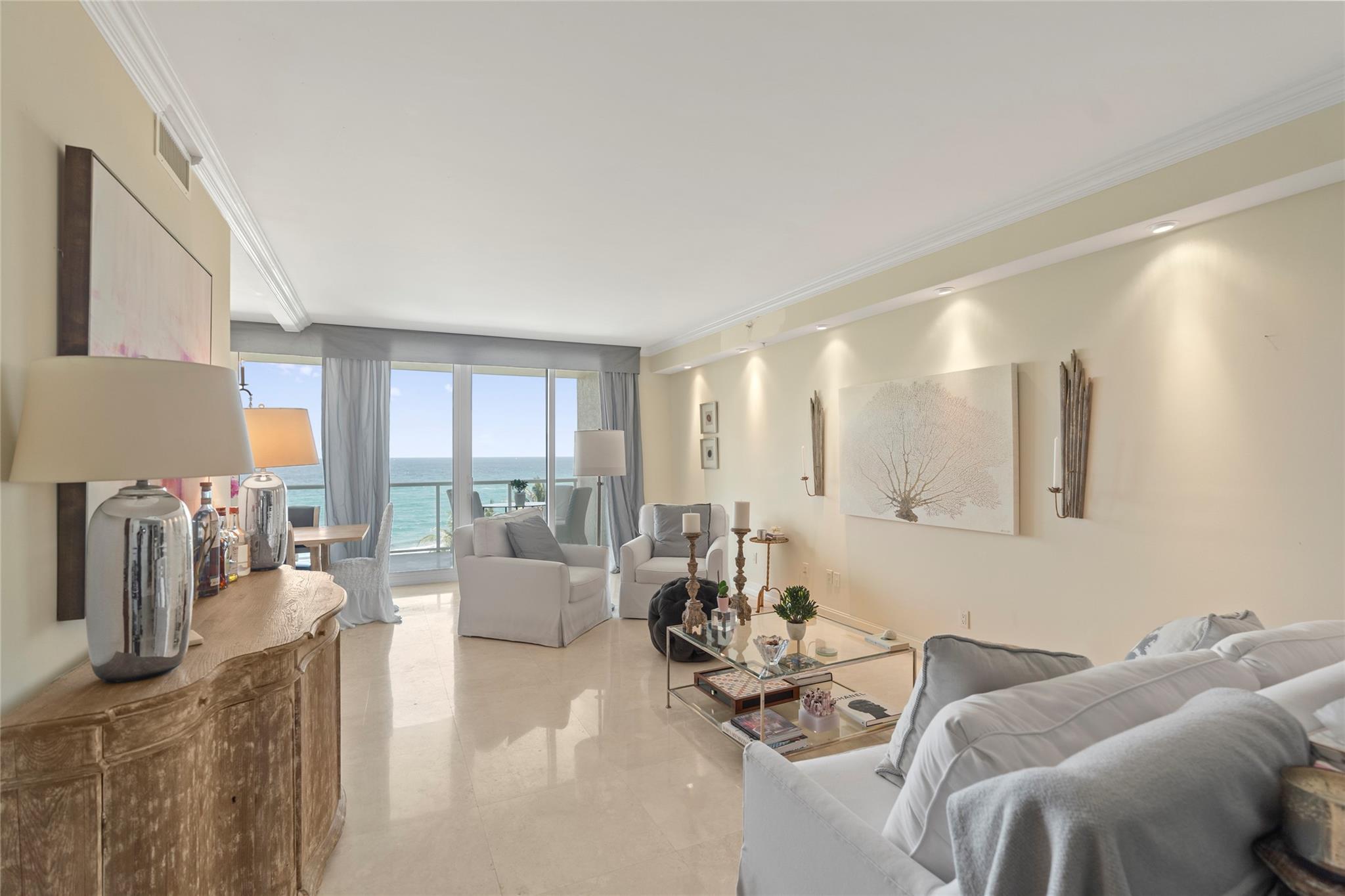 OCEAN GRANDE - Residential