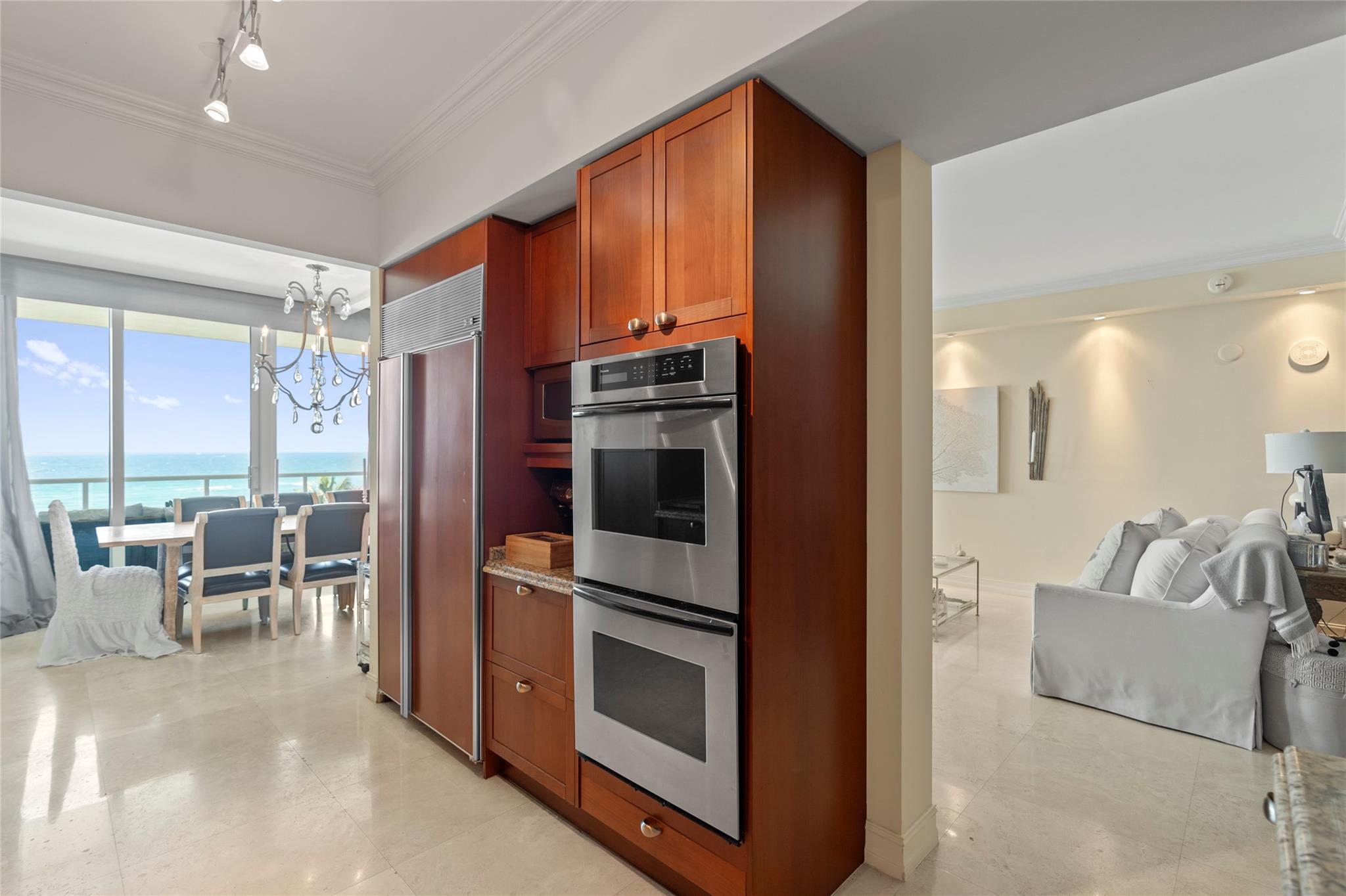 OCEAN GRANDE - Residential