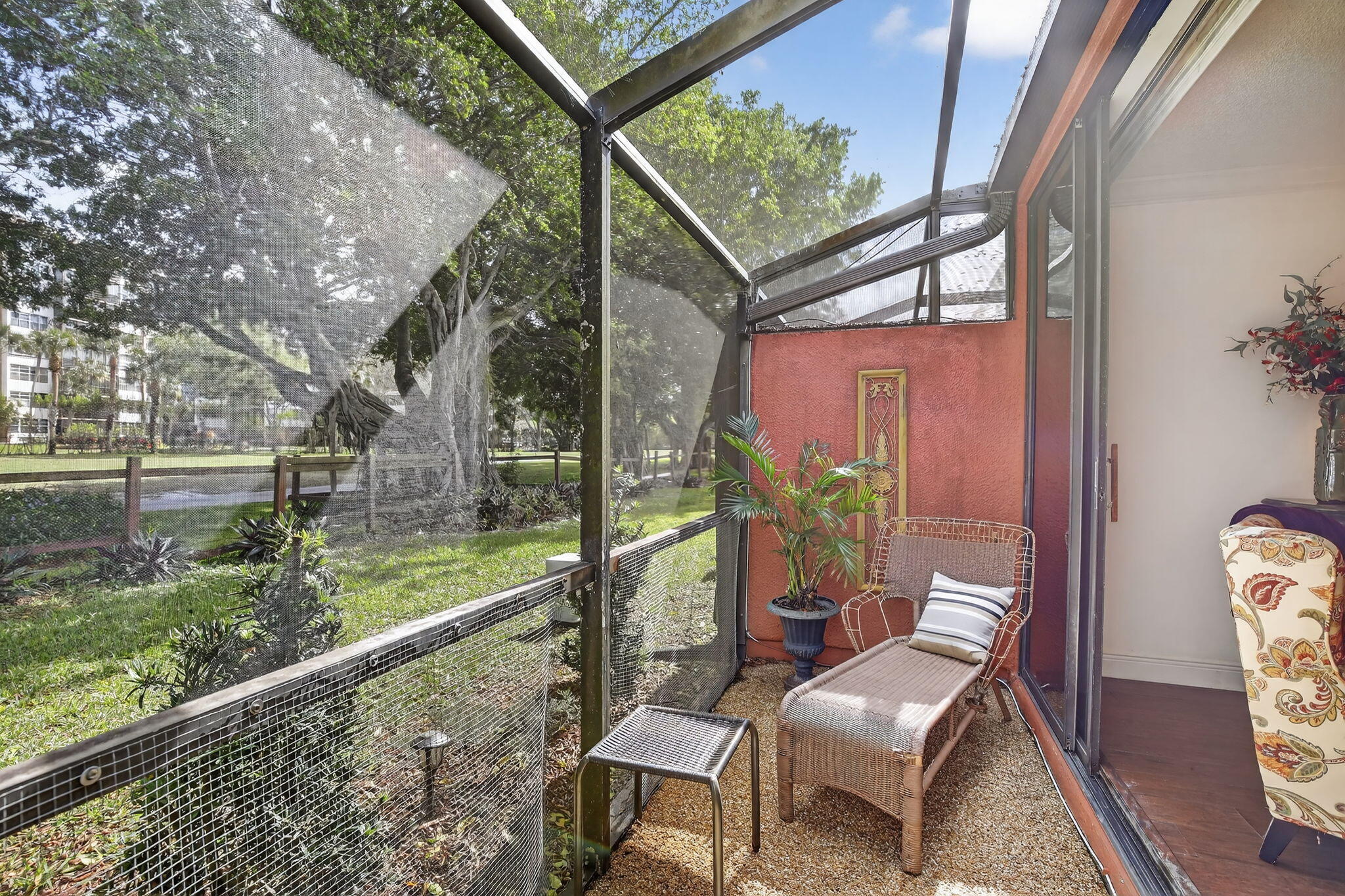 EVERGLADES SUGAR & LAND CO - Residential