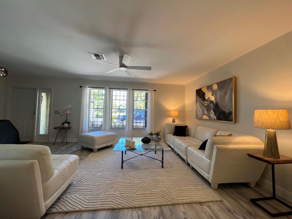 Photo of 5878 Tidewater Drive, Jupiter, FL 33458 (MLS # R10997236)