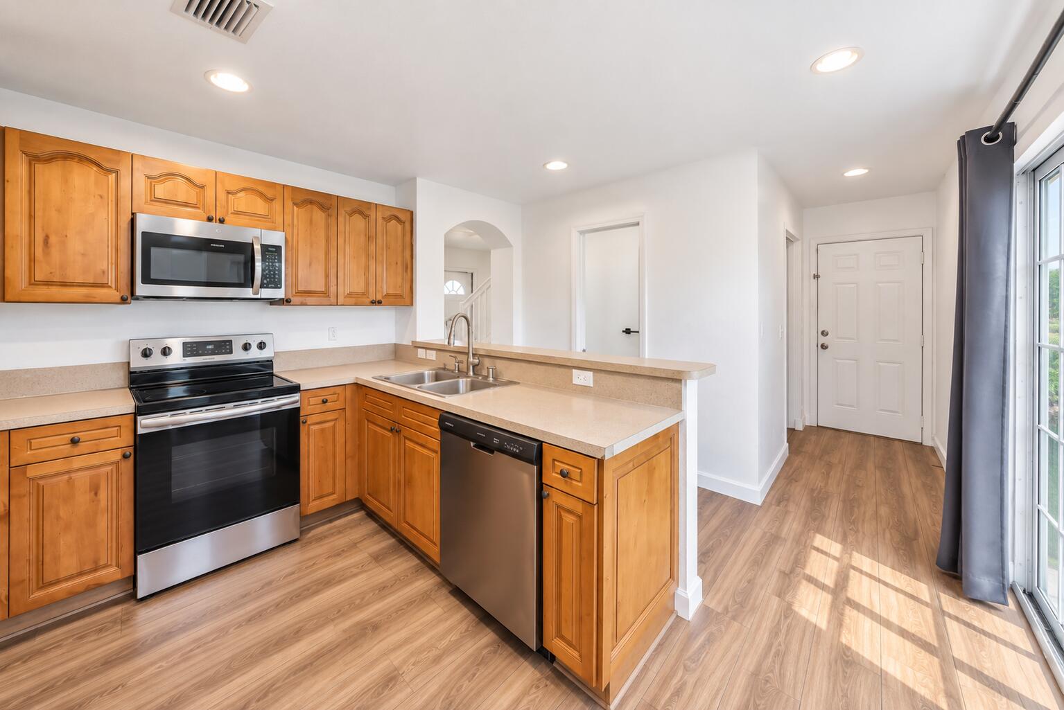 203 NW 12TH Avenue 205