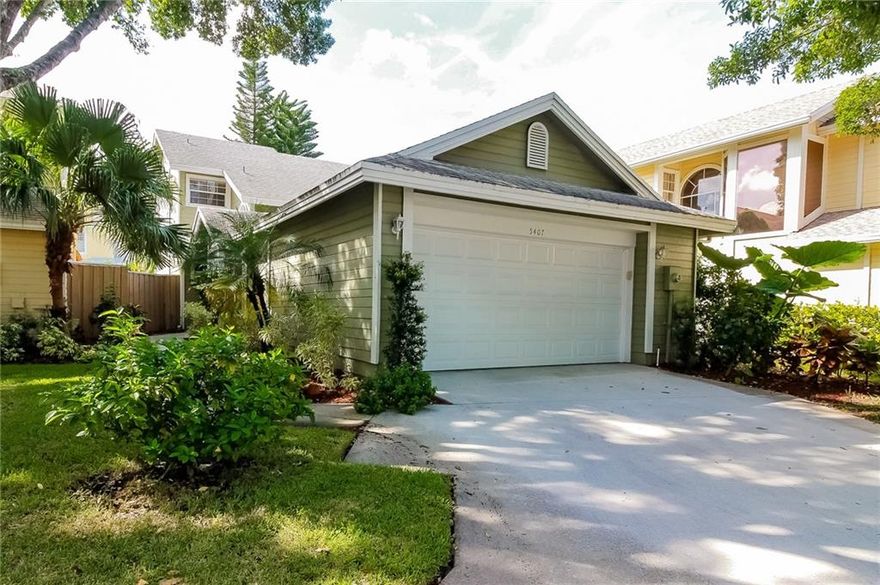 Beautiful two story home in great neighborhood! Features of the home include an eat-in kitchen with breakfast bar and pantry perfect for the chef of the house, master suite with oversized bathtub and separate shower, two car garage, and a covered patio overlooking the private backyard.
