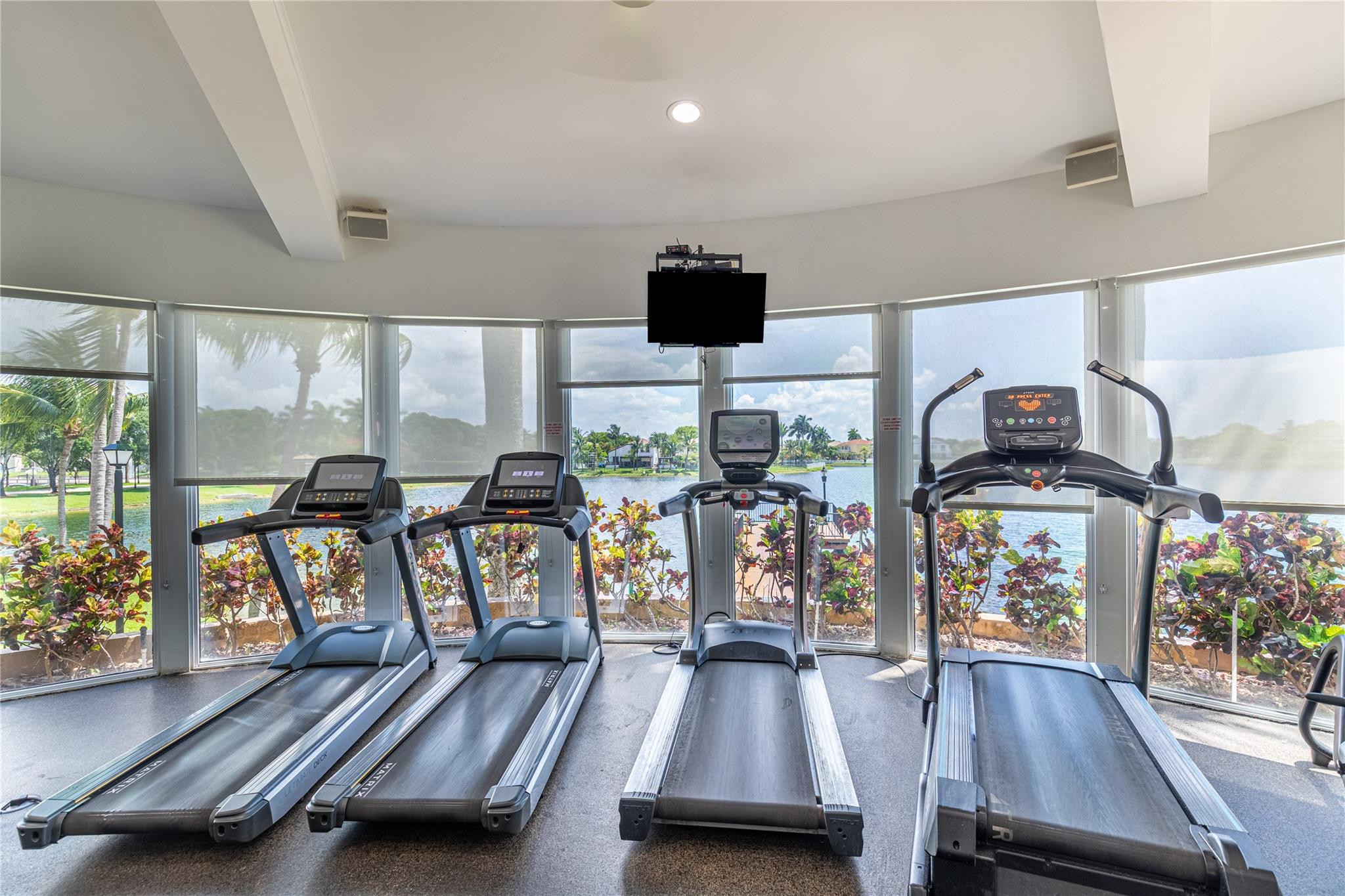 Riviera Isles II 170-53 B - Residential