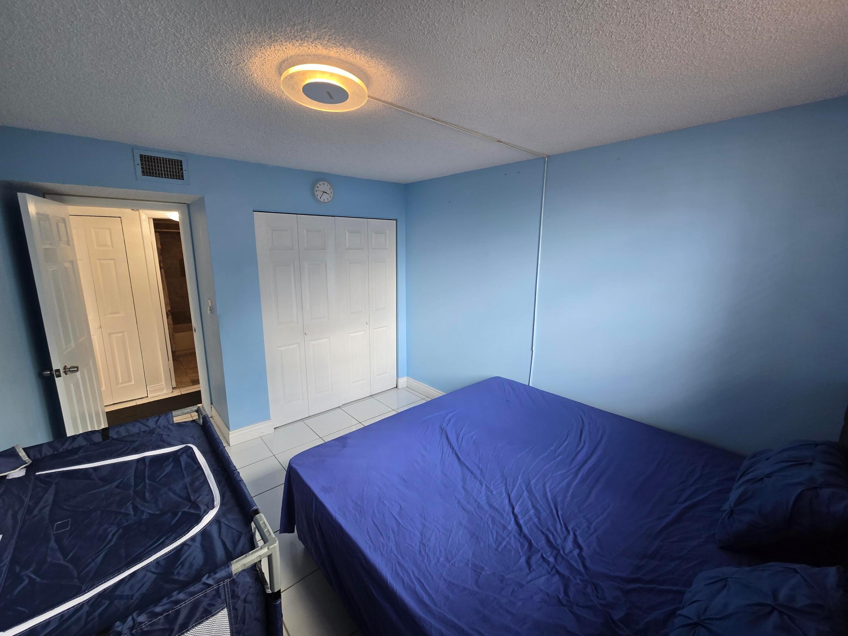 GATE THREE CONDO - Residential