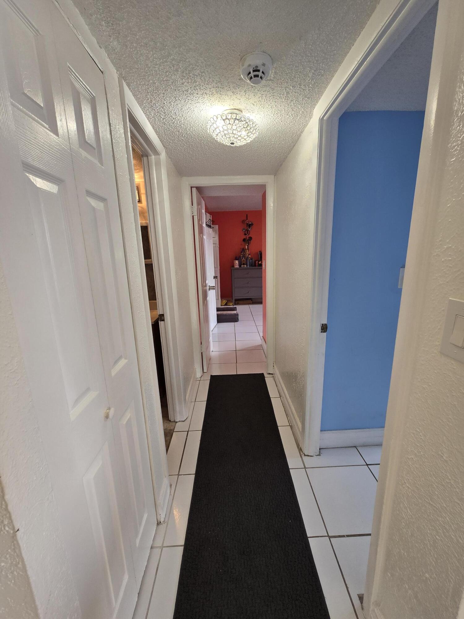 GATE THREE CONDO - Residential