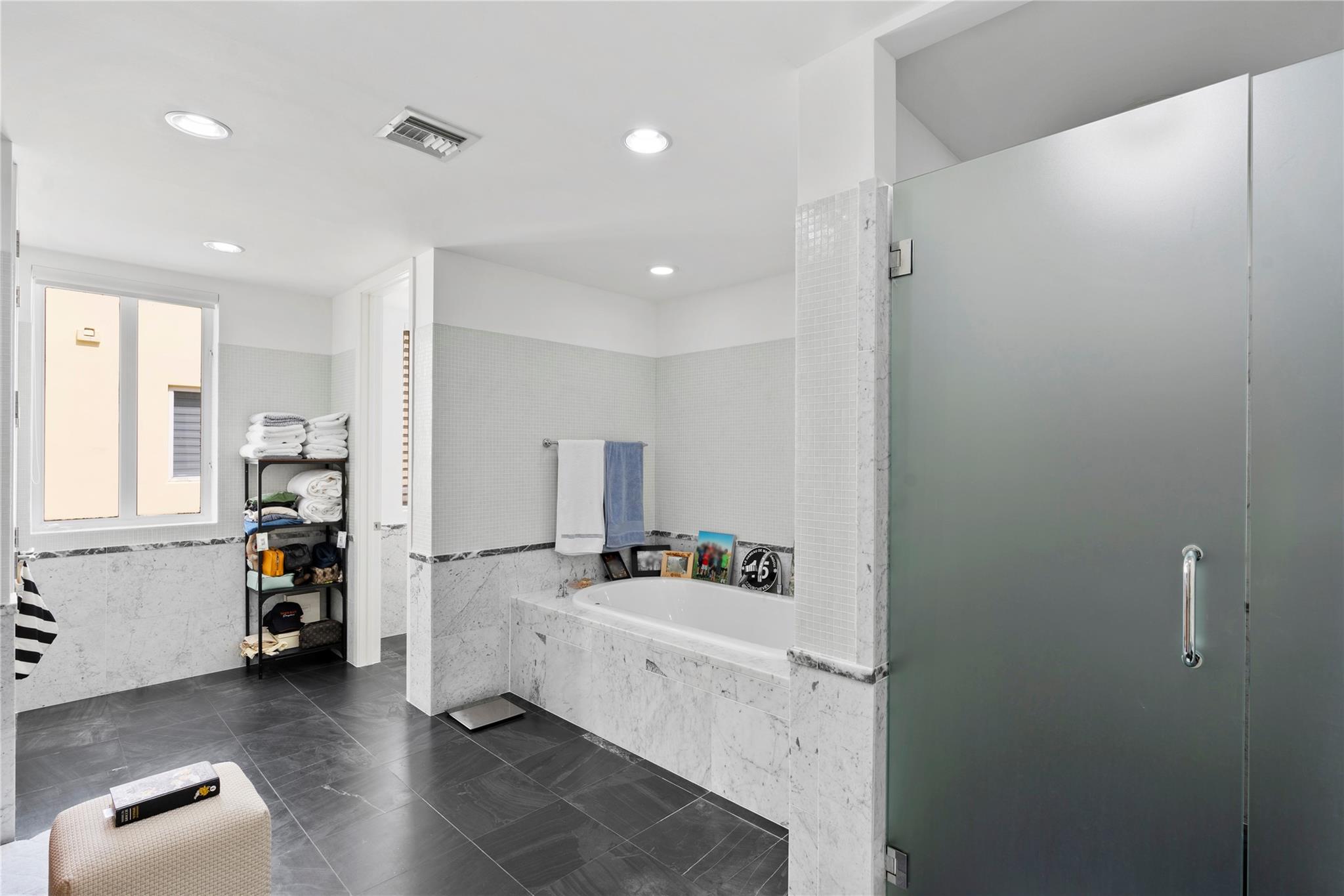 AQUA AT ALLISON ISLAND - Residential