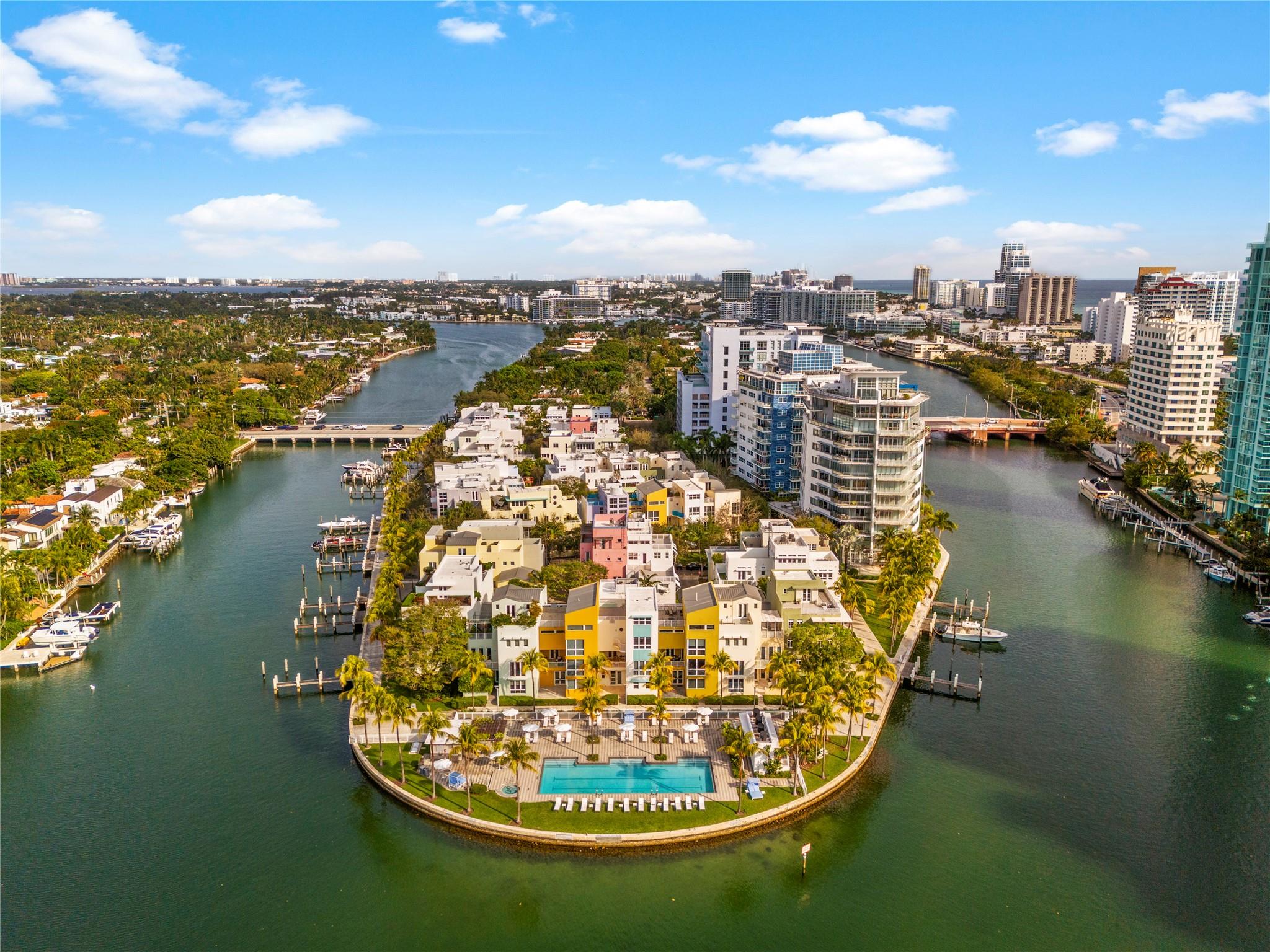 AQUA AT ALLISON ISLAND - Residential