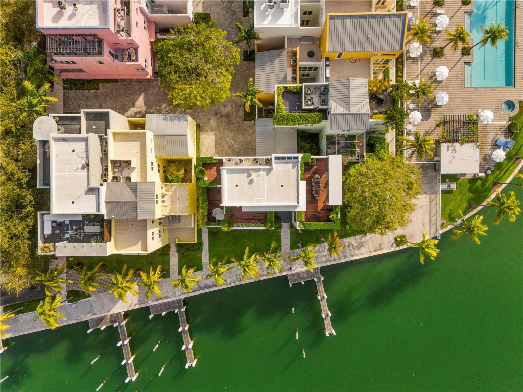 AQUA AT ALLISON ISLAND - Residential