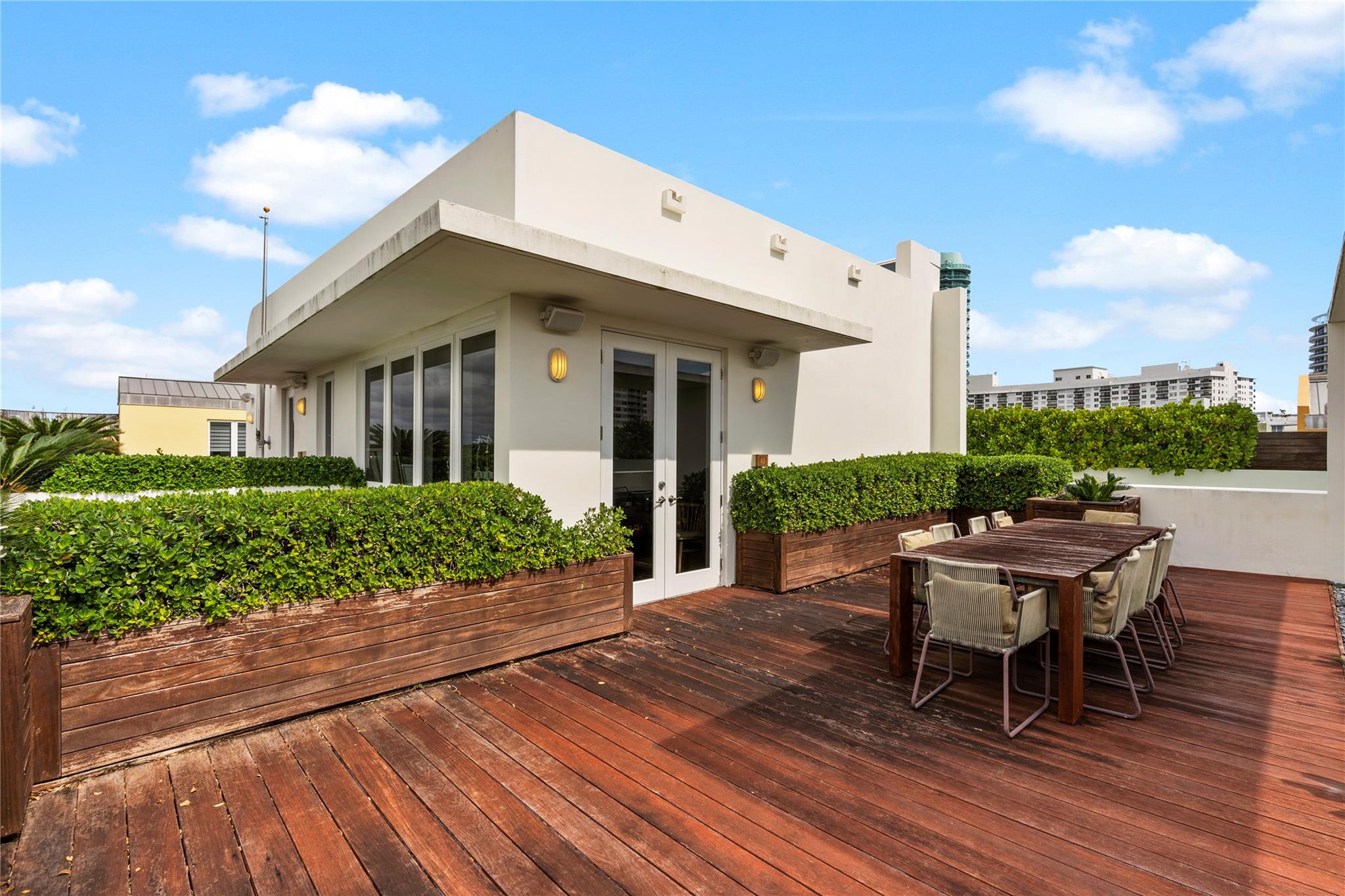 AQUA AT ALLISON ISLAND - Residential