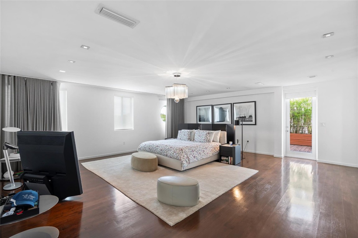 AQUA AT ALLISON ISLAND - Residential