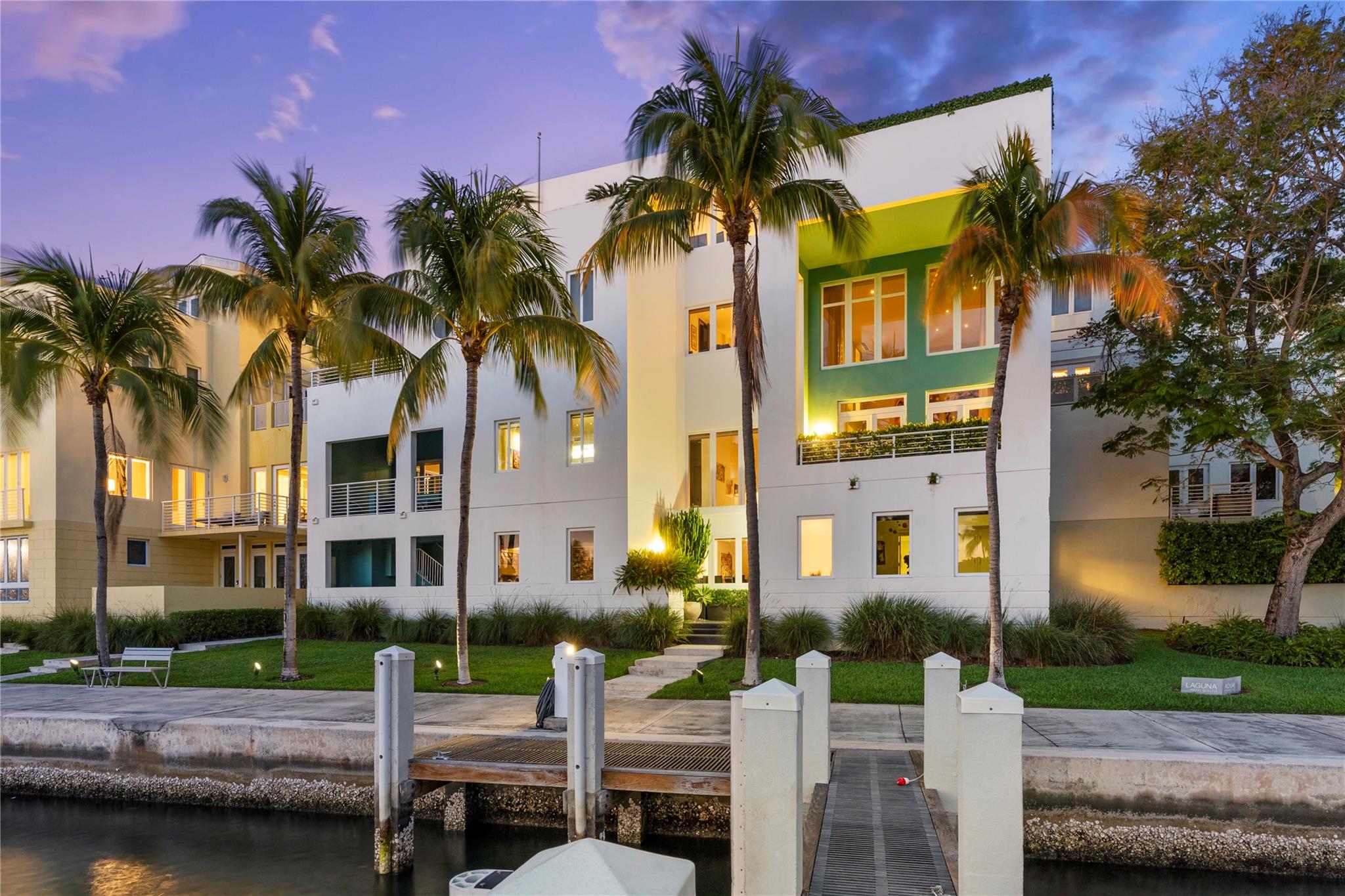 AQUA AT ALLISON ISLAND - Residential