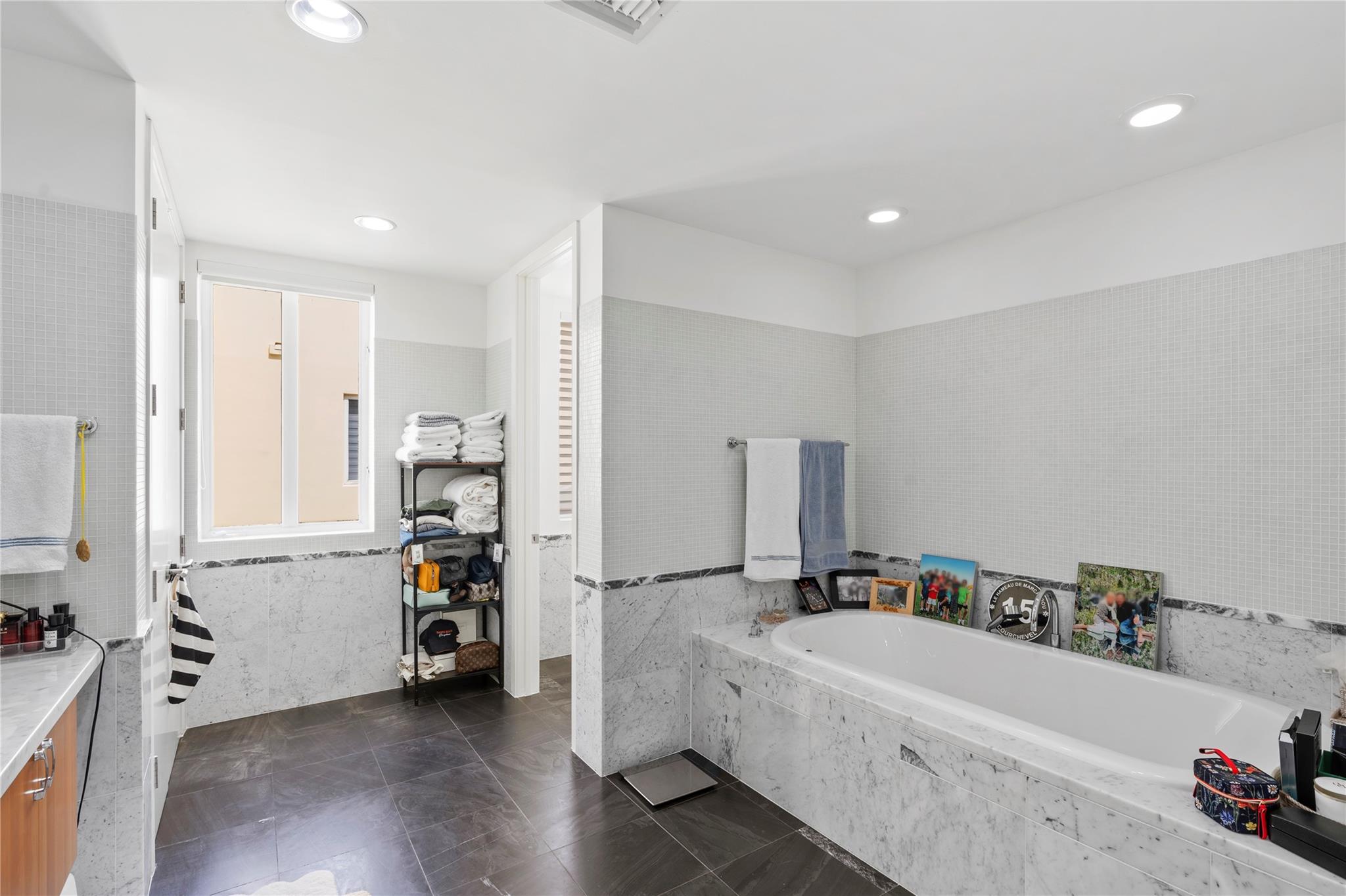 AQUA AT ALLISON ISLAND - Residential