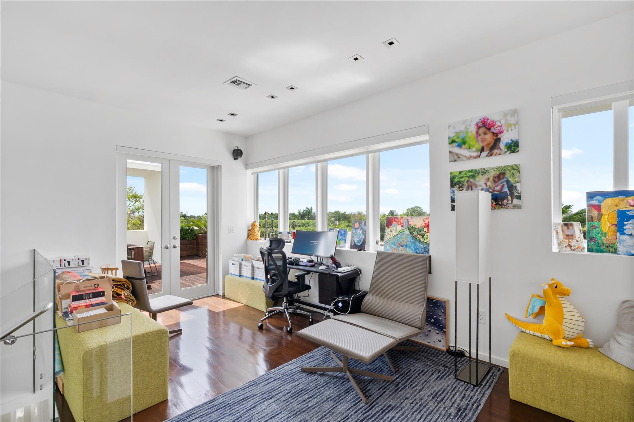 AQUA AT ALLISON ISLAND - Residential