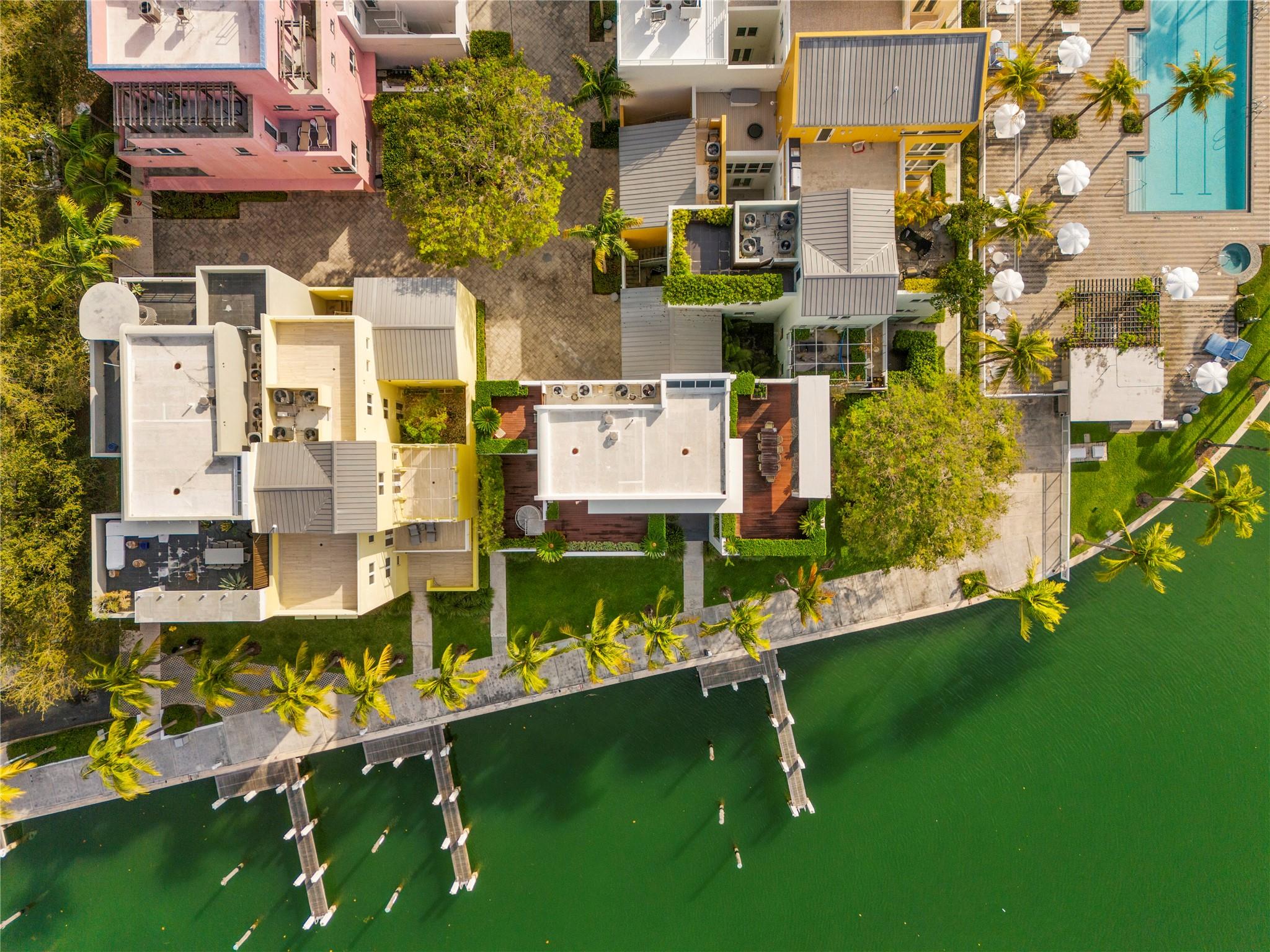 AQUA AT ALLISON ISLAND - Residential