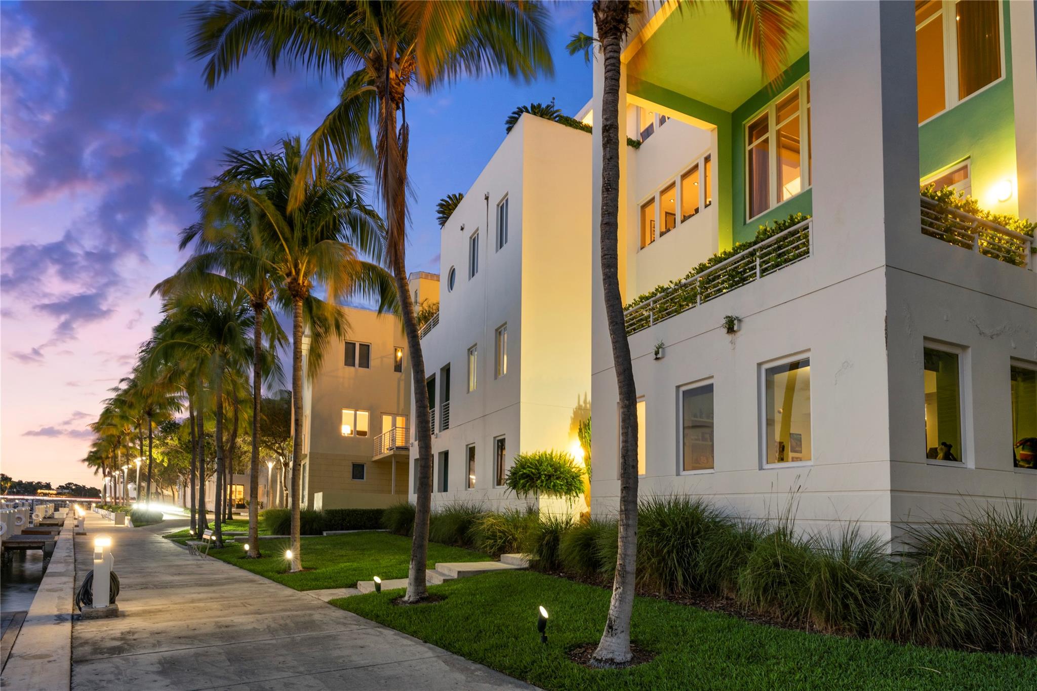 AQUA AT ALLISON ISLAND - Residential